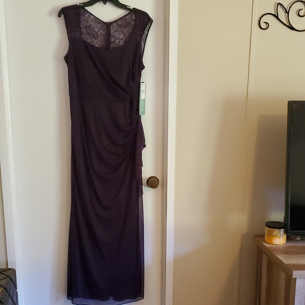 Scarlett Elegant Purple Maxi Dress